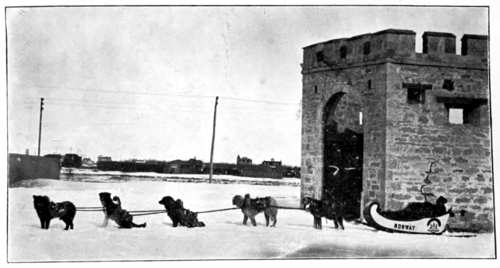 FORT GARRY PARK, WINNIPEG