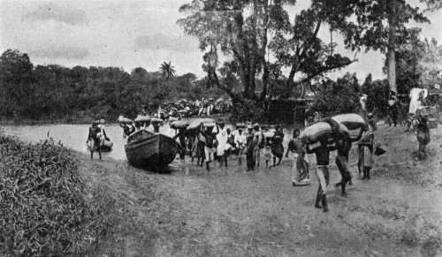 CROSSING THE RIVER AT NSAWAM, GOLD COAST.