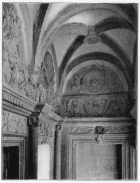 FIG. 87.Thomar.
Convento de Christo.
Stair in Claustro dos Filippes.