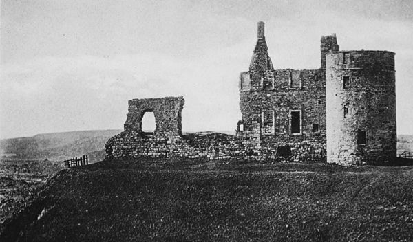 NEWARK CASTLE.