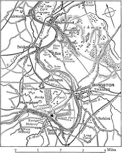 Hampton Court to Richmond