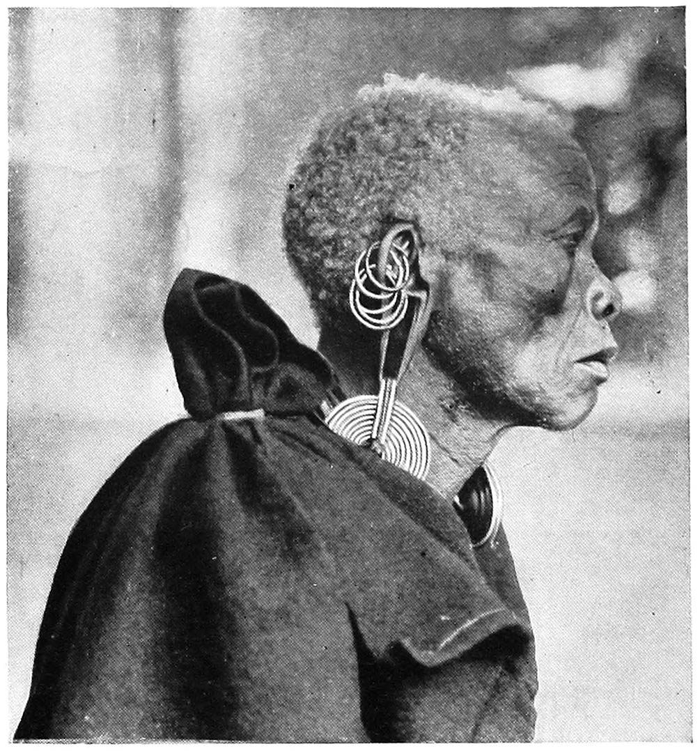 KIKUYU MUTHURI OR ELDER.